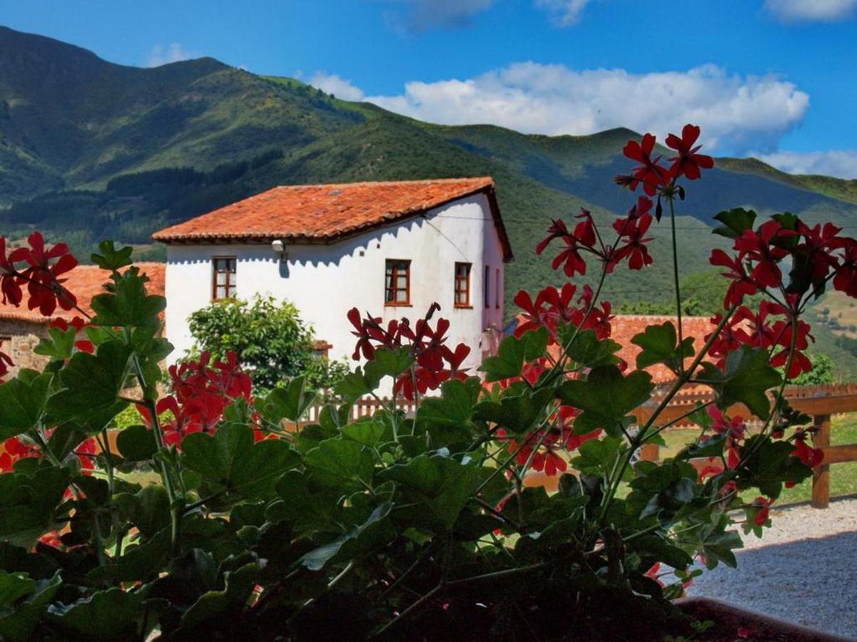 Casa Rural Los Llares Lerones Exterior photo